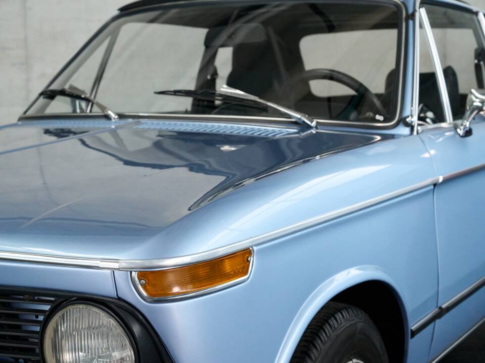 Bild 4/50 von BMW 2002 Baur (1975)