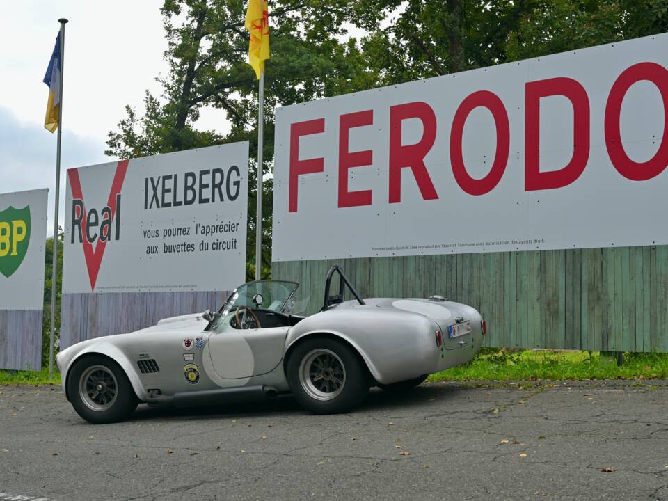 Imagen 22/41 de Kirkham 427 KMS/SC (1965)