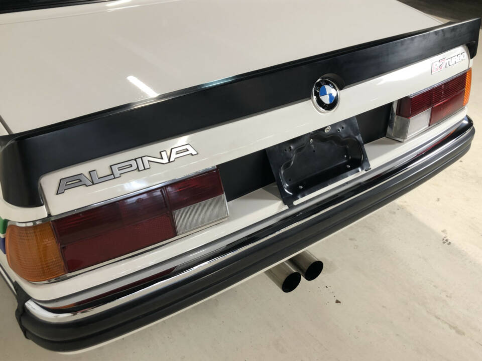 Immagine 18/33 di BMW 635 CSi (1981)