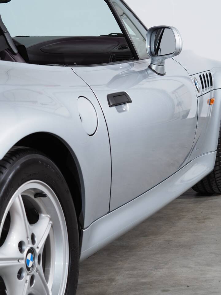 Bild 30/47 von BMW Z3 1.9 (1997)
