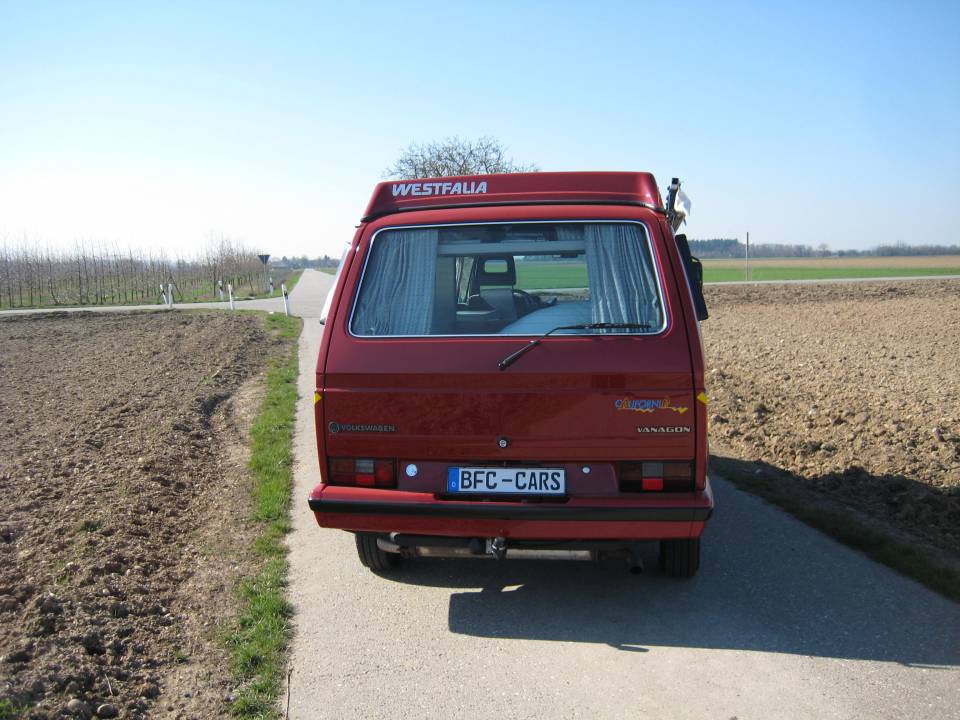 Image 3/26 de Volkswagen T3 Westfalia 1.6 TD (1990)