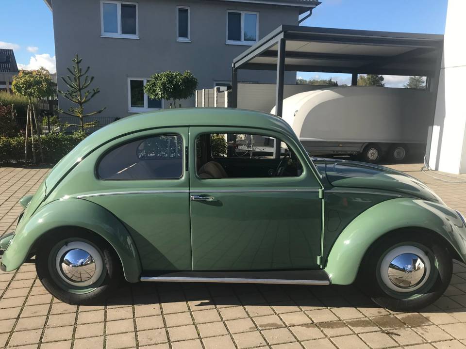 Image 3/38 of Volkswagen Beetle 1100 Export (Brezel) (1951)