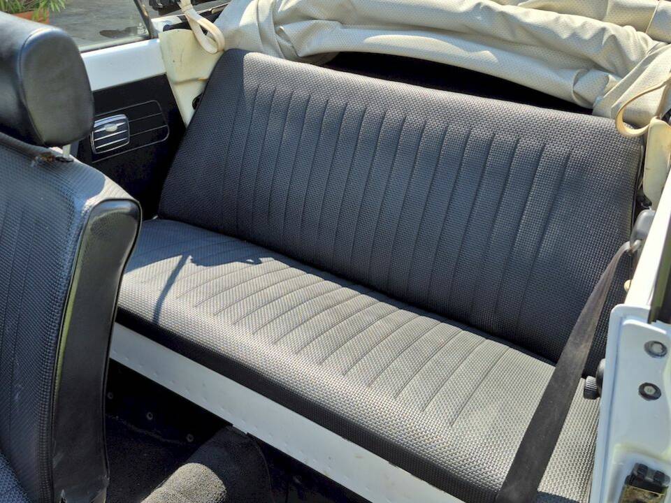 Image 37/73 of Volkswagen Beetle 1300 (1972)