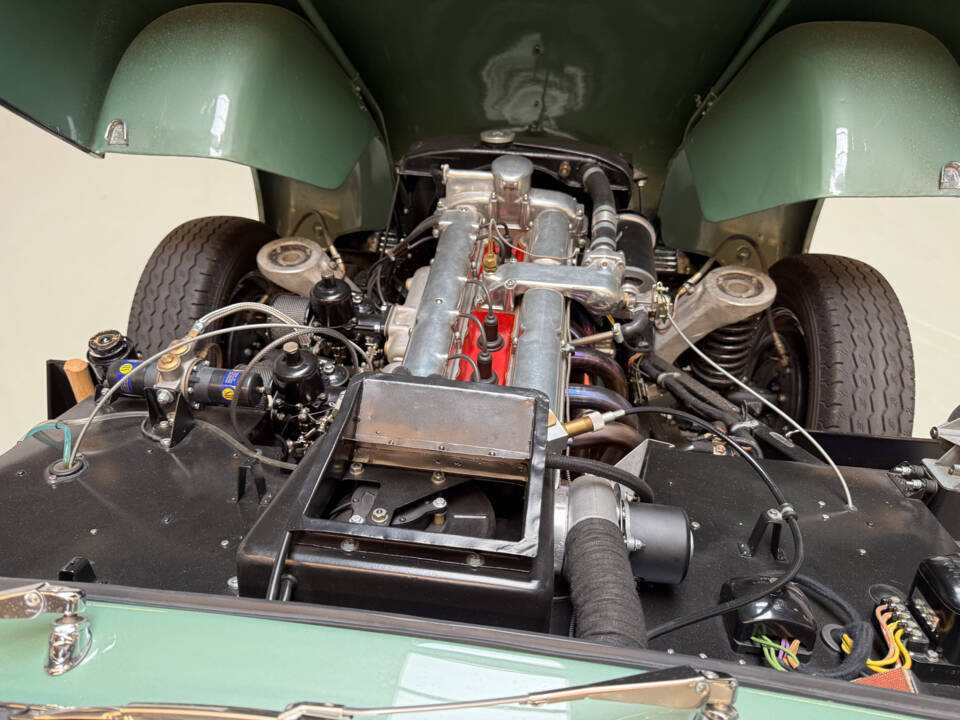 Bild 36/37 von Aston Martin DB 2&#x2F;4 Mk I (1955)