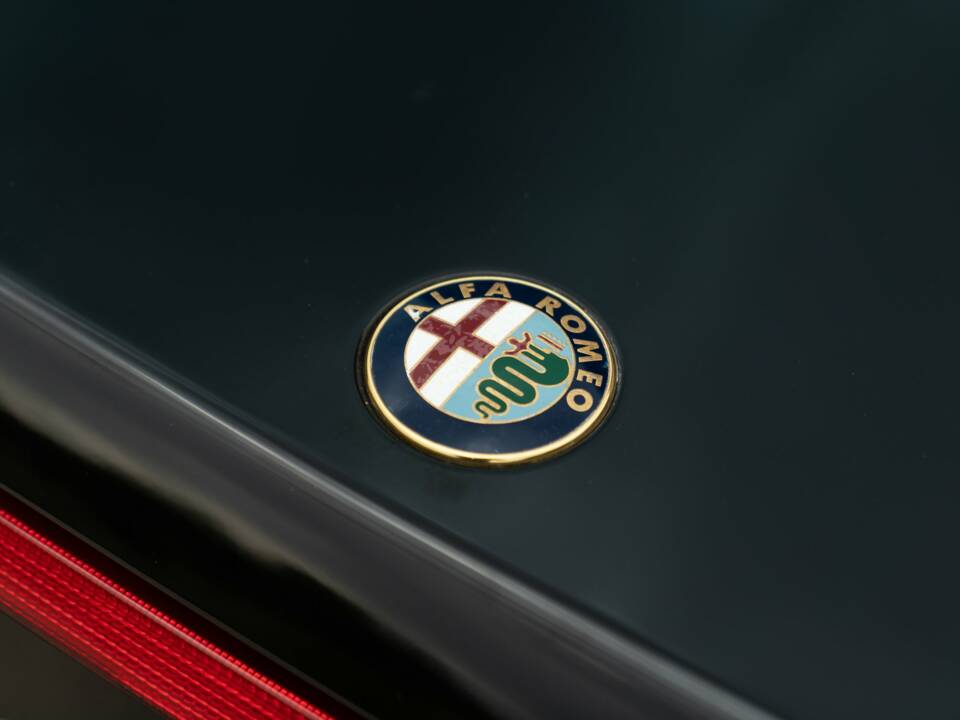 Image 20/50 of Alfa Romeo 2.0 Spider (1991)