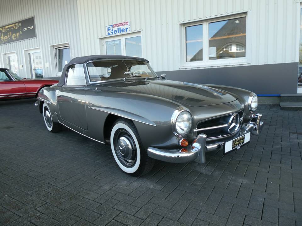 Image 1/30 de Mercedes-Benz 190 SL (1961)
