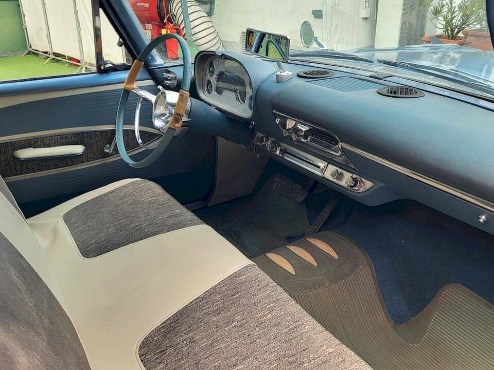 Bild 52/79 von Plymouth Sport Suburban (1958)
