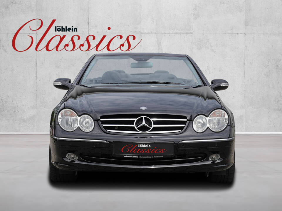 Image 5/19 of Mercedes-Benz CLK 200 K (2007)