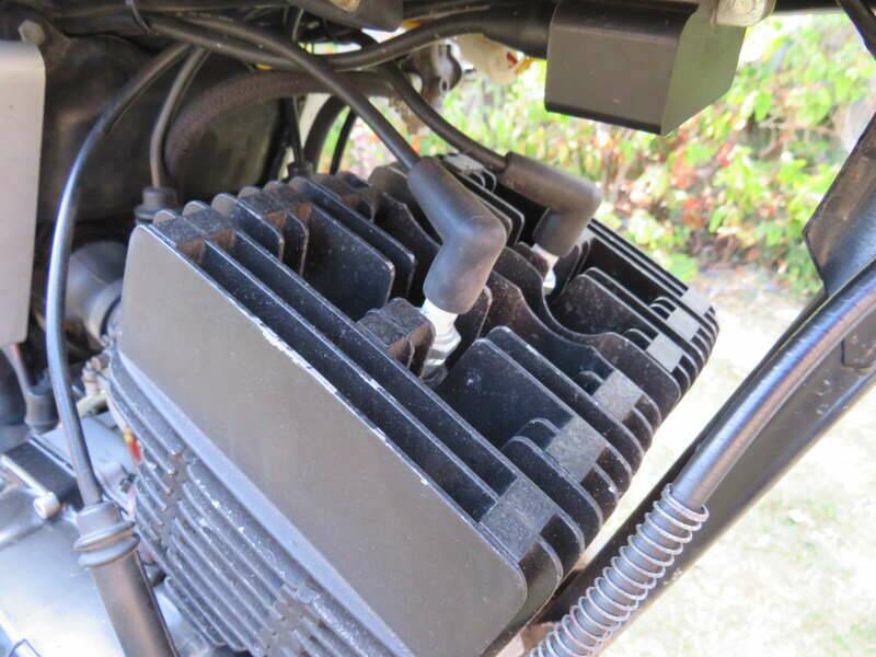 Image 18/36 of Yamaha RD 125 DX (1981)