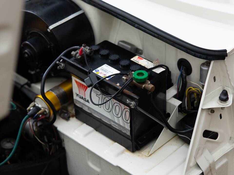 Image 21/50 of Triumph Herald 1200 (1967)