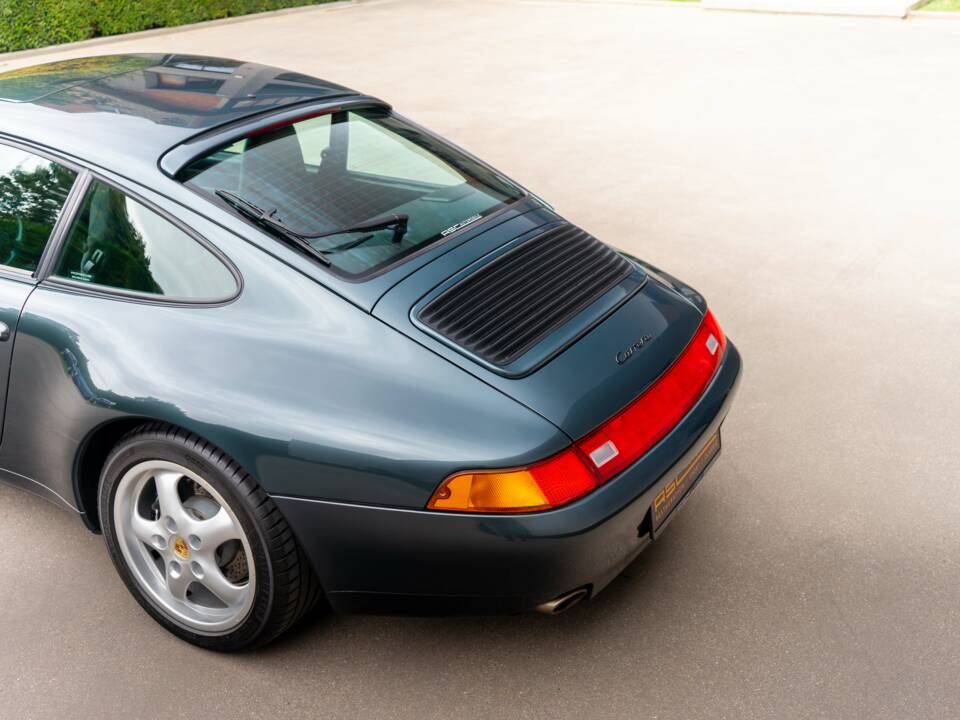 Bild 10/42 von Porsche 911 Carrera (1994)