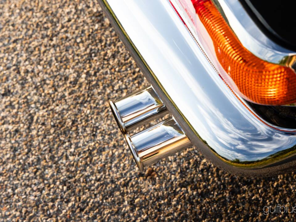 Image 38/79 de Mercedes-Benz 280 SL (1969)