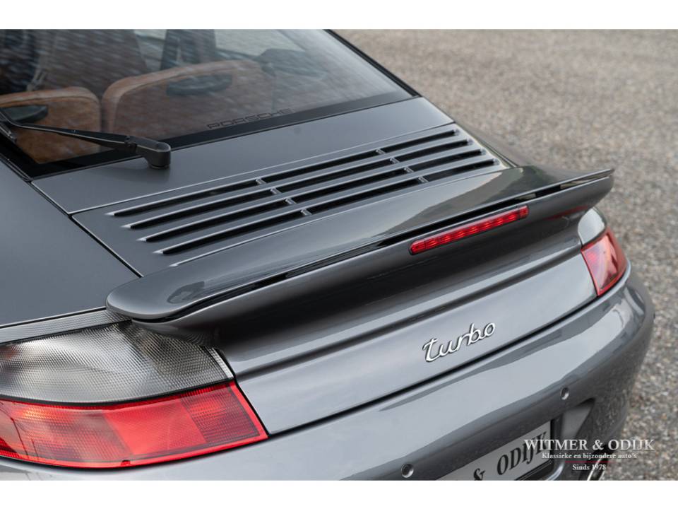 Bild 15/36 von Porsche 911 Turbo (2001)