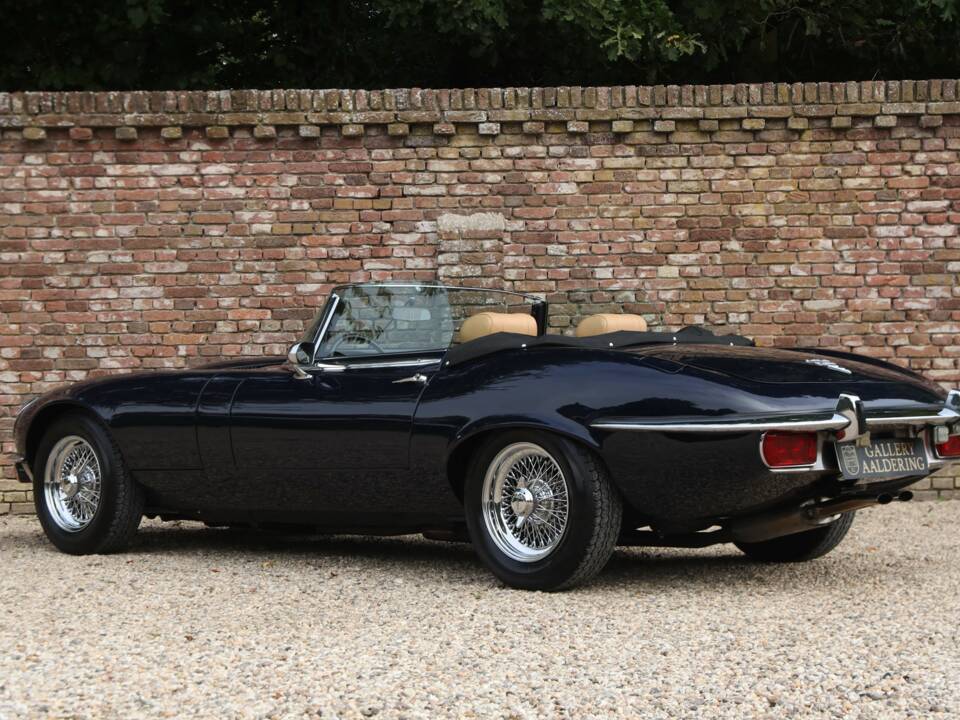 Bild 43/50 von Jaguar E-Type V12 (1973)