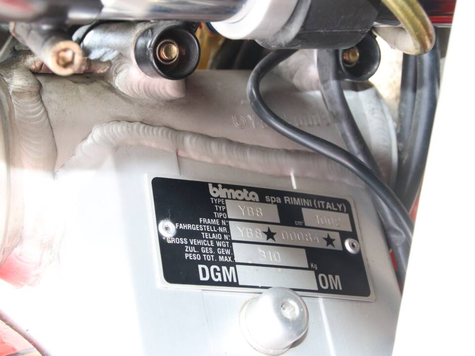Immagine 6/8 di Bimota YB6 (1989)
