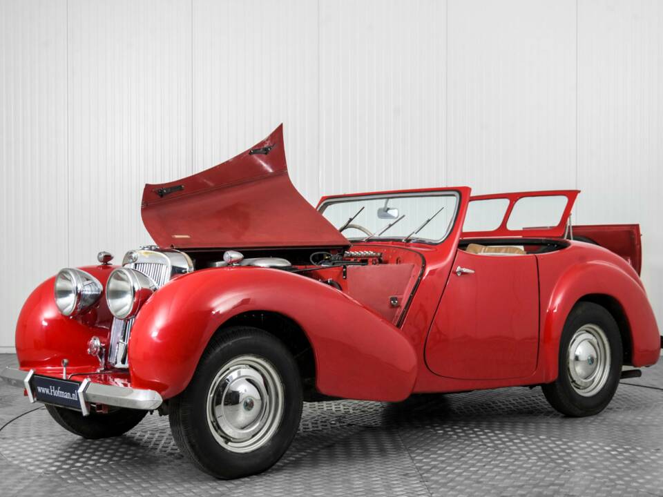 Image 41/50 of Triumph 1800 Roadster (1947)