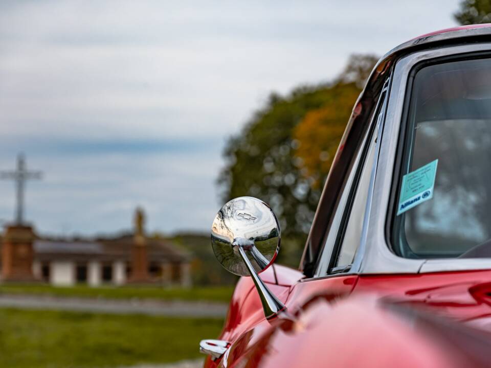 Image 26/64 of Chevrolet Corvette Sting Ray Convertible (1964)