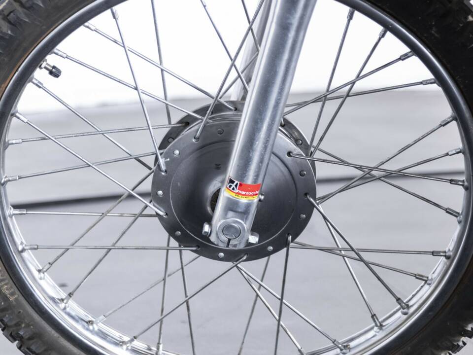 Bild 24/50 von SWM DUMMY (1972)