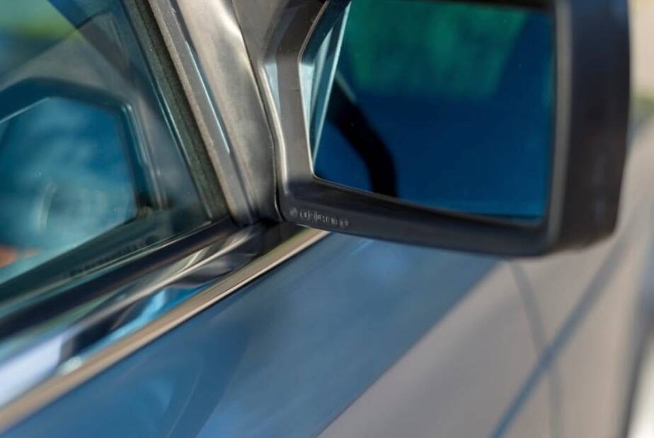 Image 53/100 of Mercedes-Benz 500 SEL (1983)