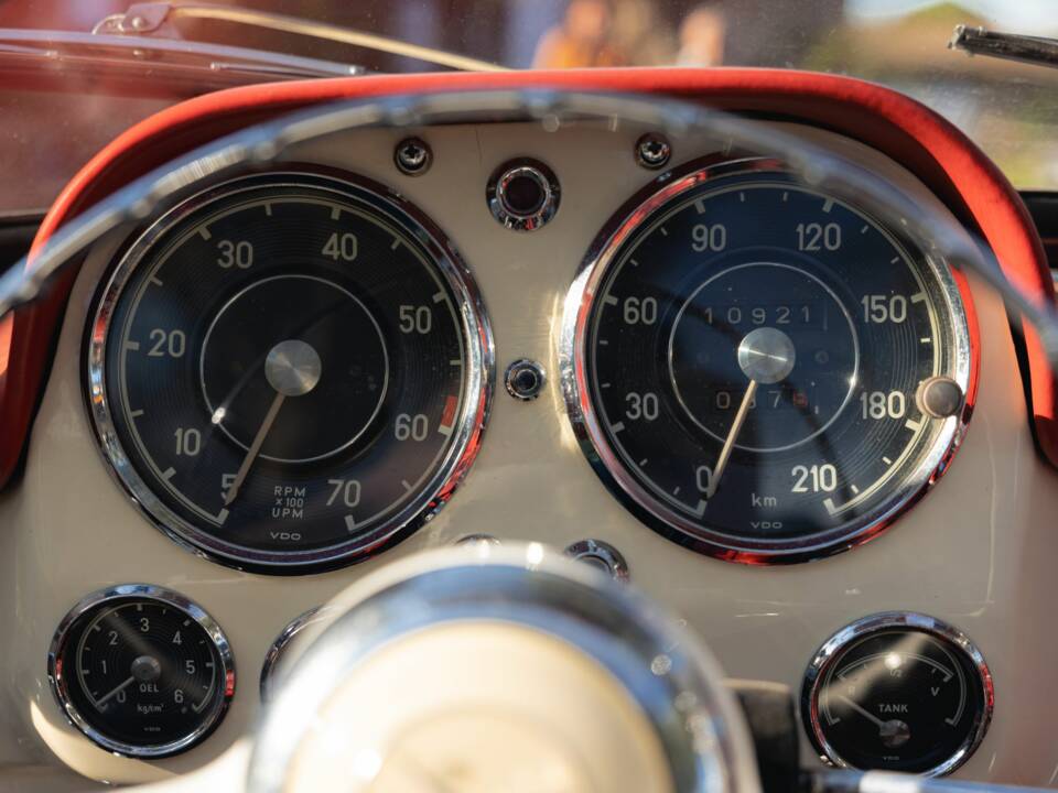 Bild 23/45 von Mercedes-Benz 190 SL (1959)