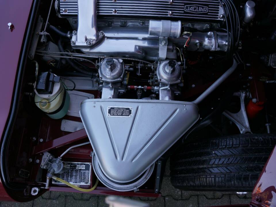 Imagen 20/50 de Jaguar E-Type 3.8 "Lightweight" (1968)