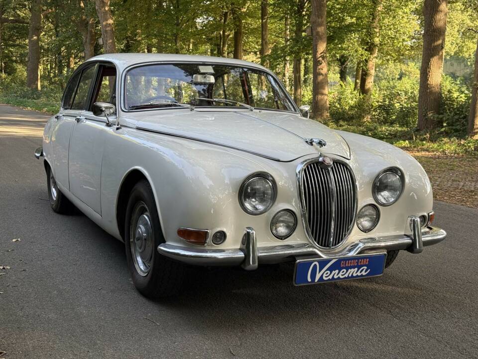 Bild 3/27 von Jaguar S-Type 3.8 (1965)