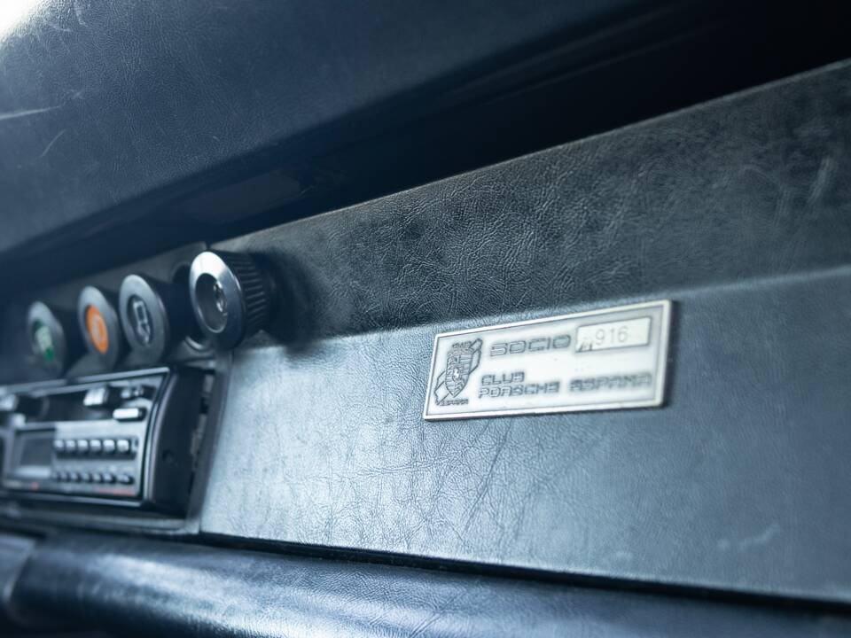 Image 35/58 of Porsche 911 2.7 S (1974)