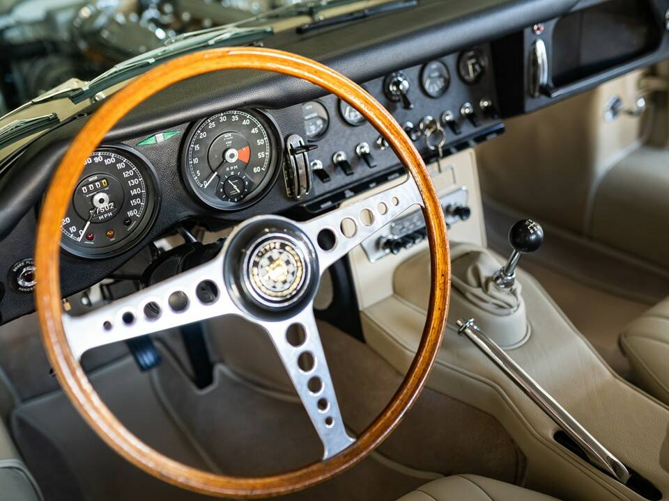 Bild 5/102 von Jaguar E-Type 4.2 (1966)