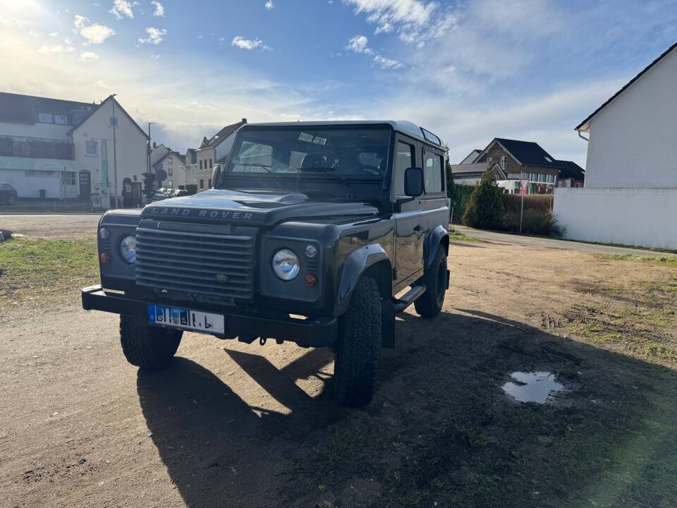 Image 3/19 of Land Rover Defender 90 (2011)