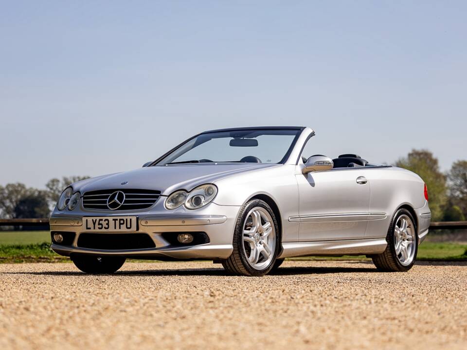 Image 1/50 of Mercedes-Benz CLK 55 AMG (2003)