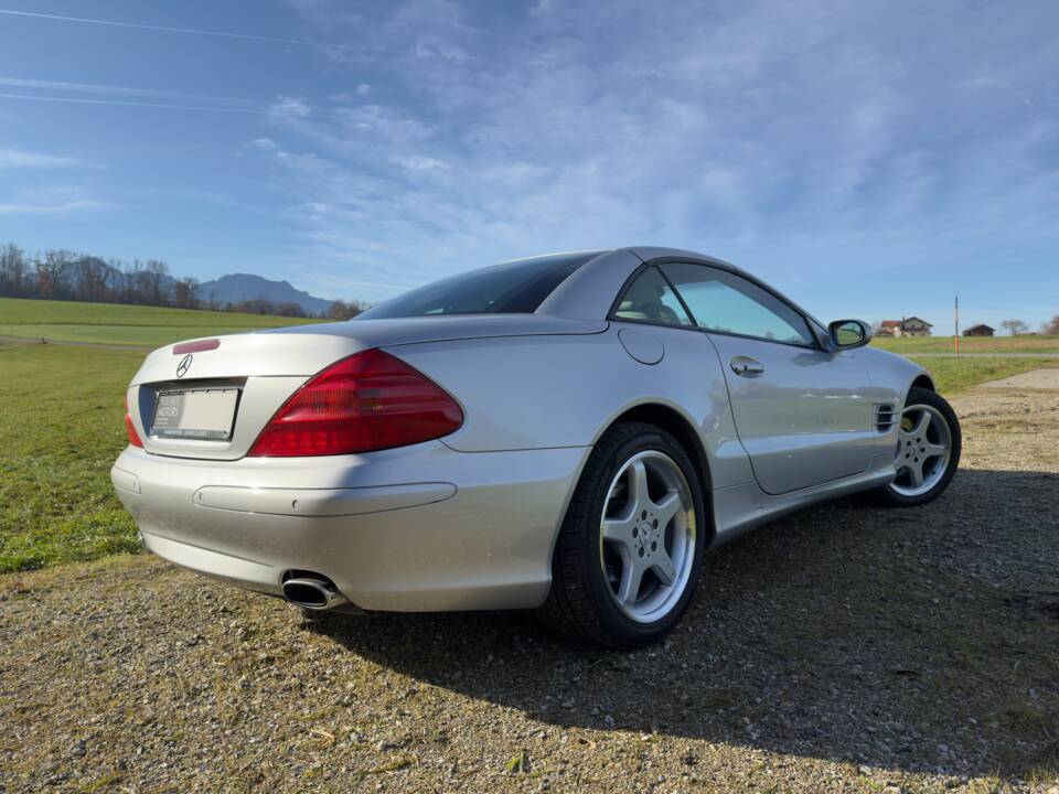 Image 85/89 of Mercedes-Benz SL 500 (2002)
