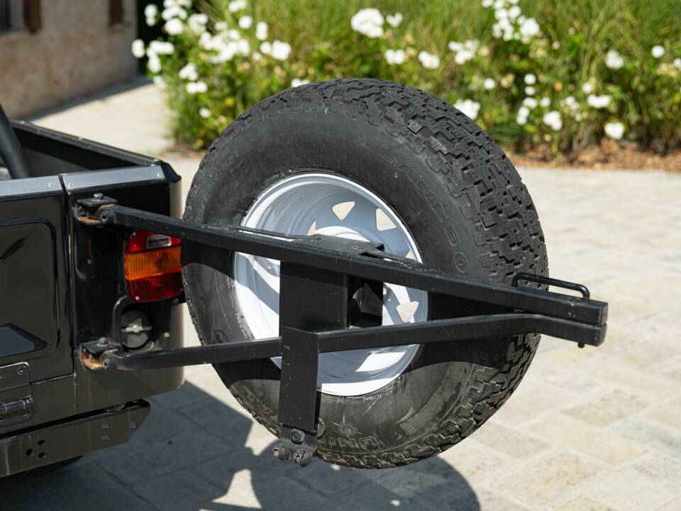 Image 31/50 of Jeep CJ-8 (1984)