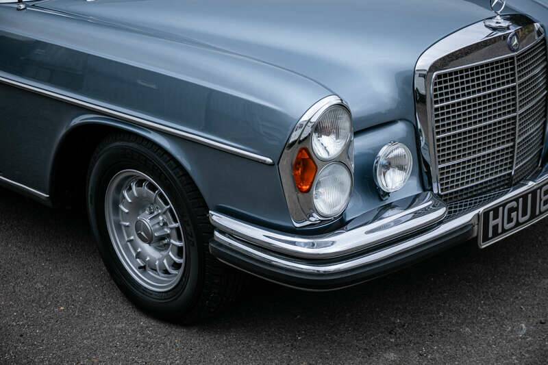 Image 25/32 of Mercedes-Benz 300 SEL 6.3 (1971)