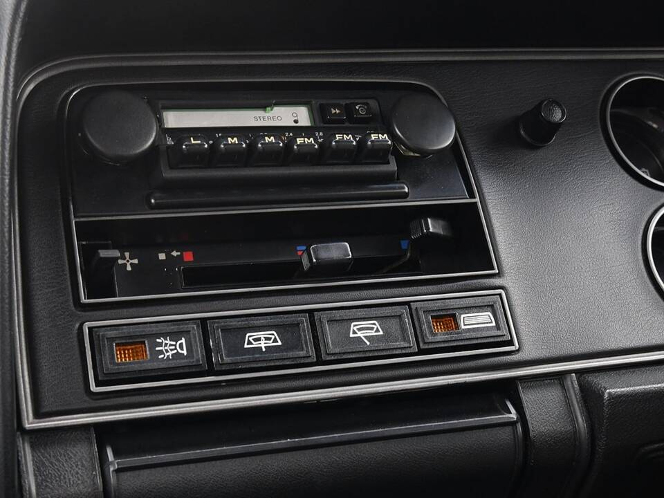 Image 28/39 of Ford Capri 3,0 (1980)