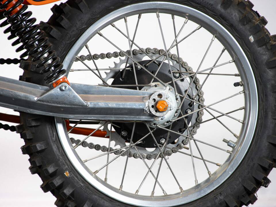 Image 14/46 of Can-Am 125 MX-6 (1980)