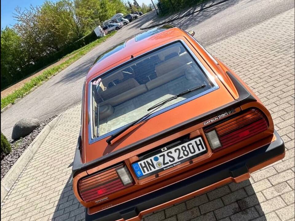 Image 4/14 of Datsun 280 ZX (1983)