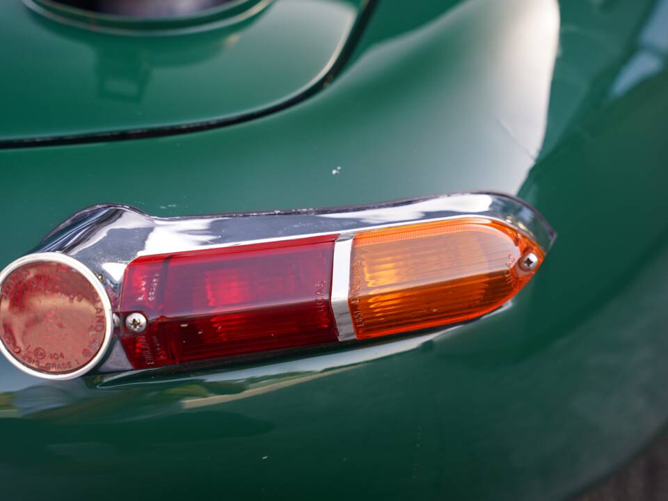 Obraz 38/50 pojazdu Jaguar E-Type "Semi-Lightweight" (1963)
