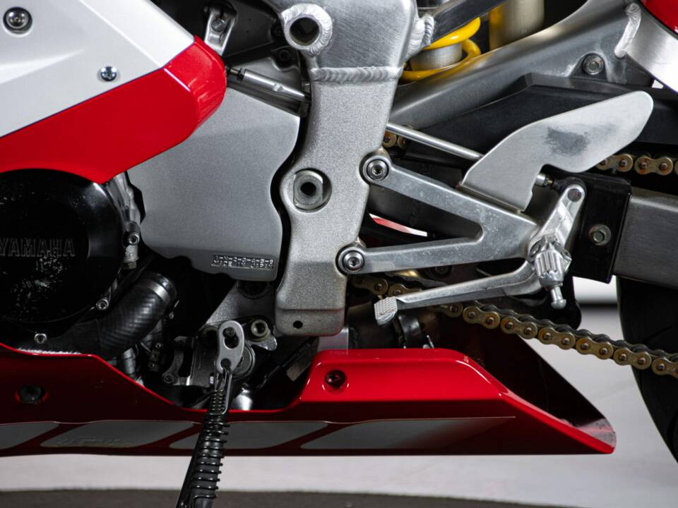 Bild 20/50 von Yamaha YZF 1000 R1 (1998)