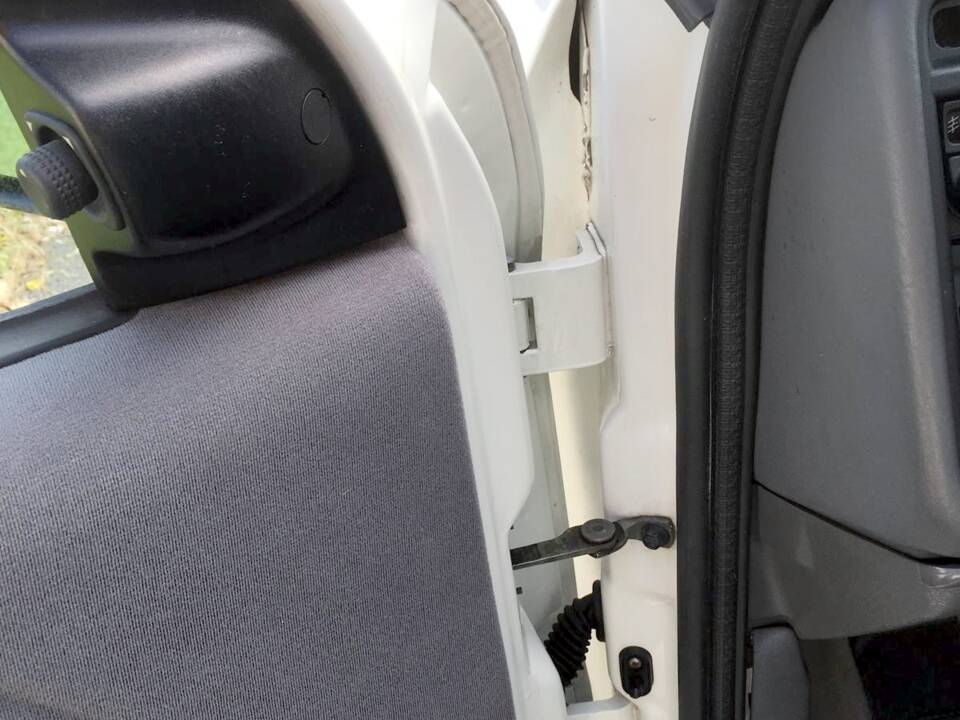 Image 27/33 of Ford Sierra 2.0i Cosworth (1988)