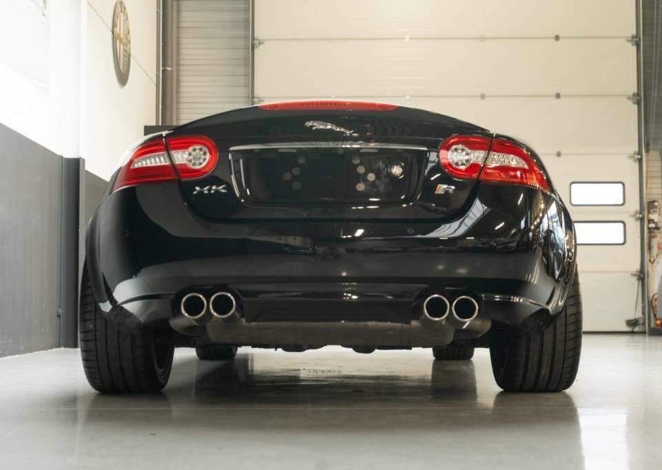 Image 22/50 of Jaguar XKR (2013)