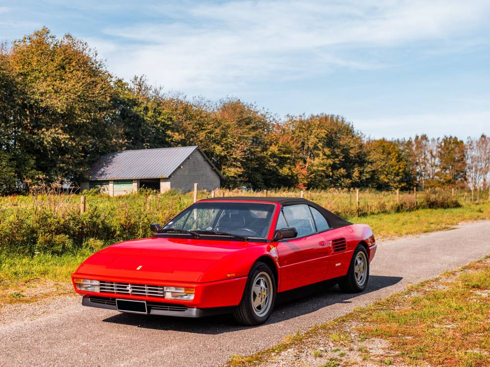 Immagine 19/50 di Ferrari Mondial T (1992)