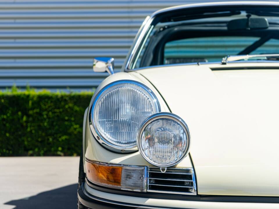 Imagen 24/41 de Porsche 911 Carrera 2.7 (1975)