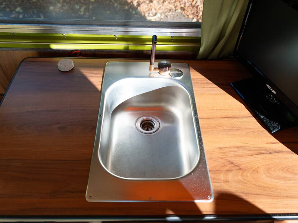 Bild 36/39 von Volkswagen T2b Westfalia (1978)