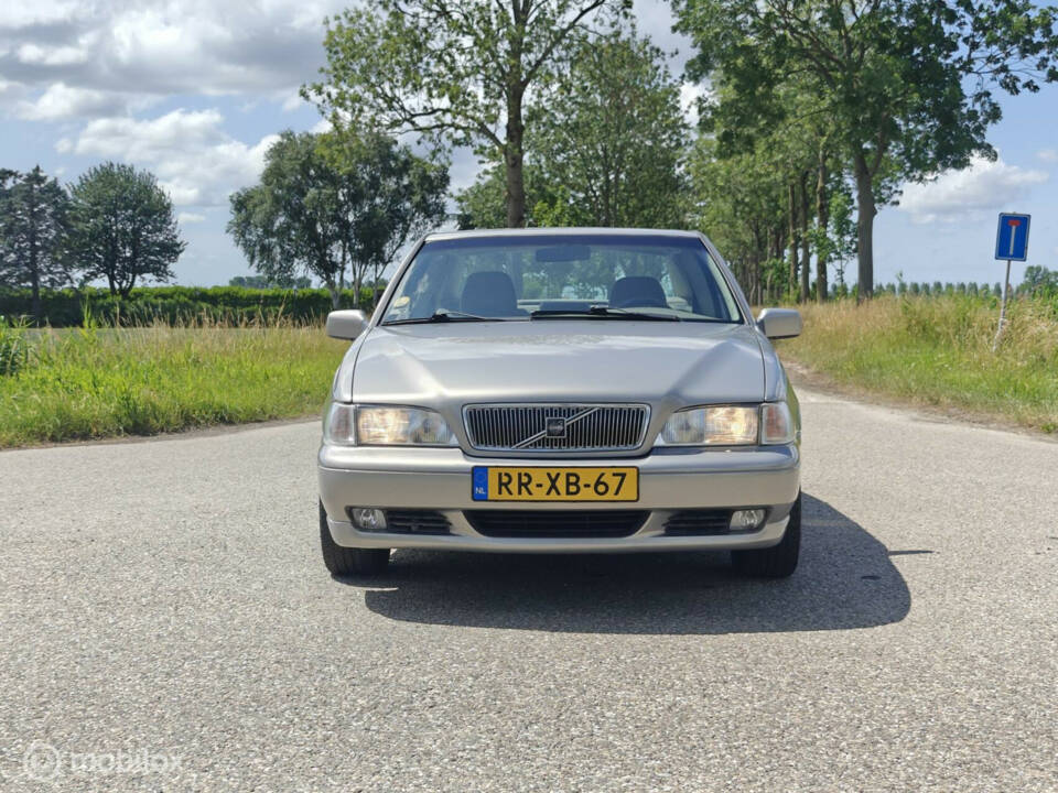 Afbeelding 4/36 van Volvo S 70 2.5 (1997)