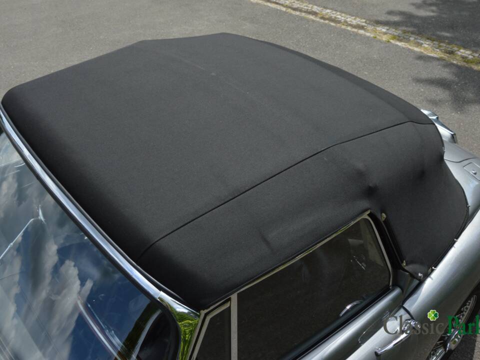 Image 9/50 of Jaguar XK 150 3.8 S DHC (1959)