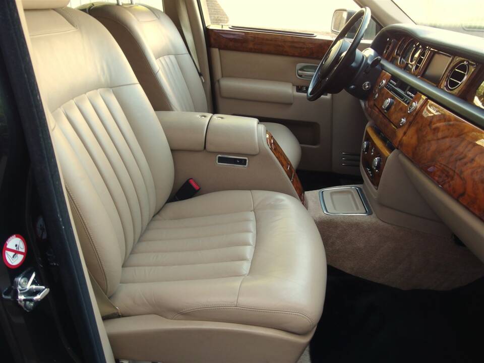 Bild 53/93 von Rolls-Royce Phantom VII (2004)