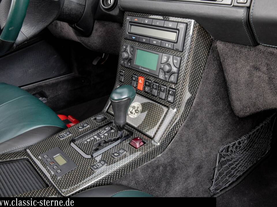 Afbeelding 10/15 van Mercedes-Benz SL 73 AMG (2000)