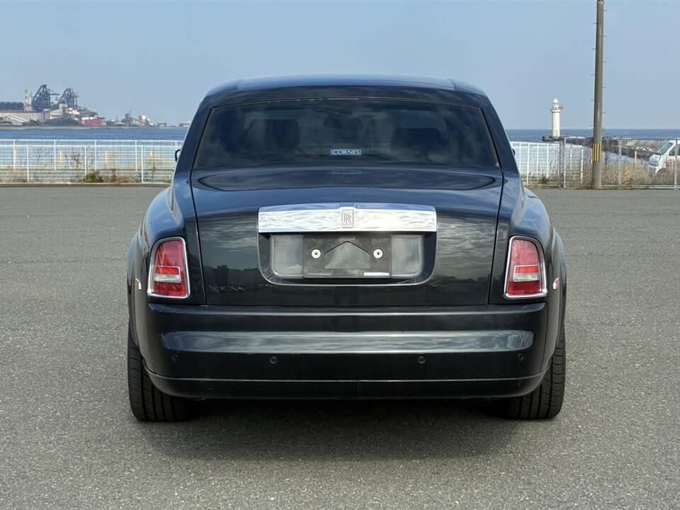 Image 5/44 of Rolls-Royce Phantom VII (2004)