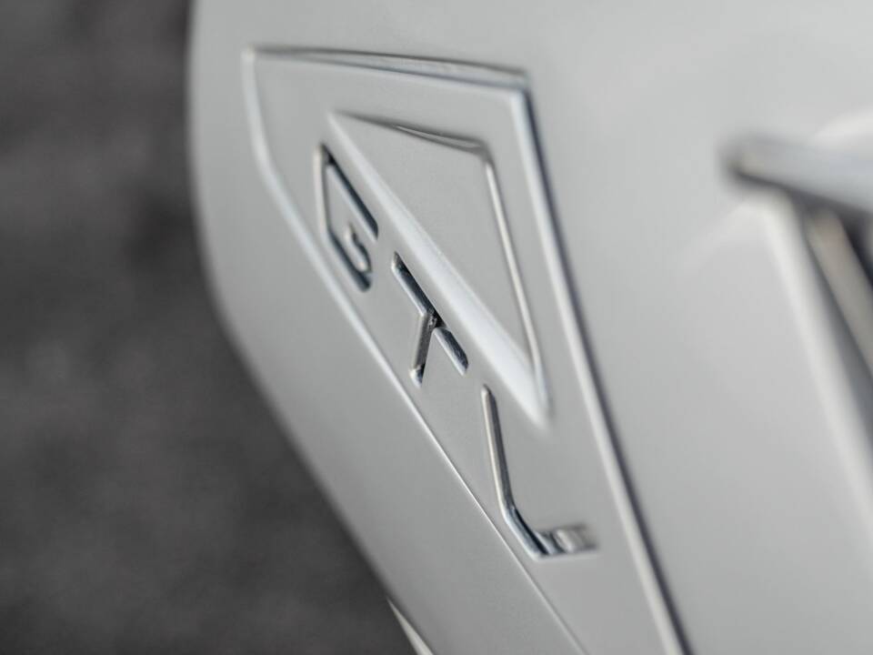 Image 8/32 of Alfa Romeo Alfetta GTV 2000 (1977)