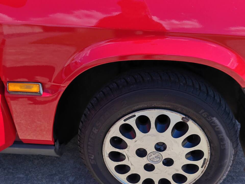 Bild 16/31 von Alfa Romeo 33 - 1.3 S (1989)